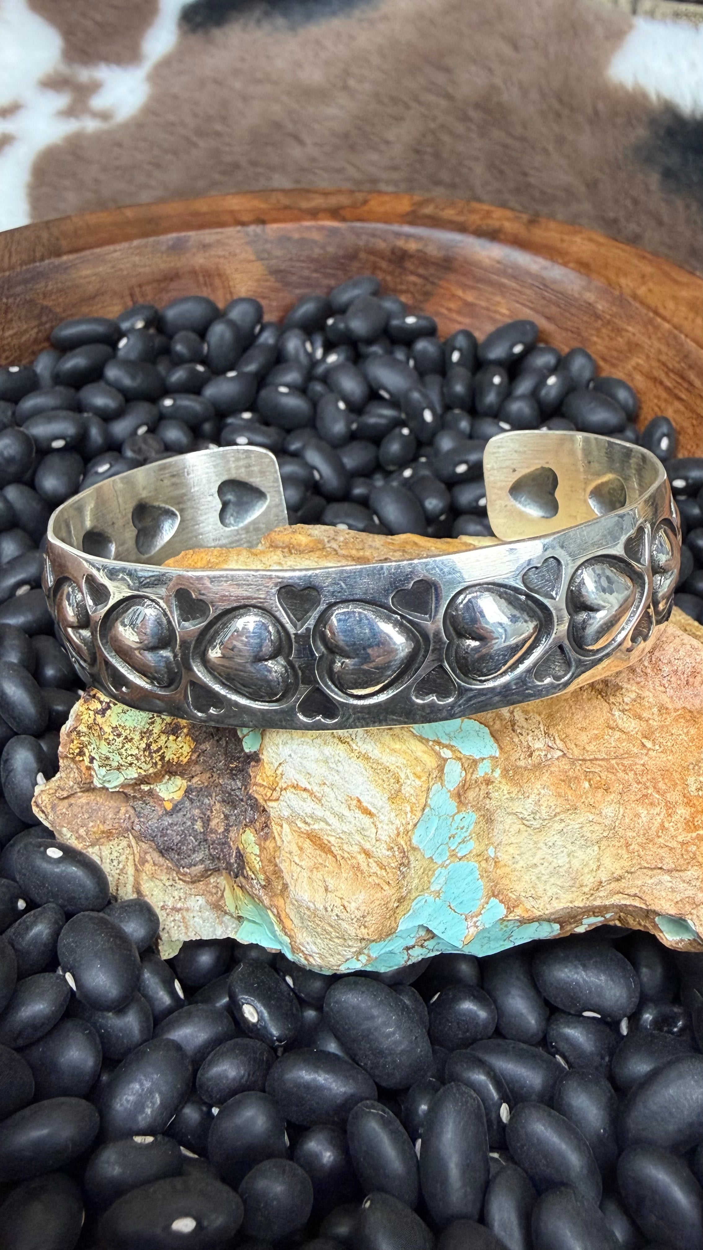 Sunshine Reeves Heart Cuff