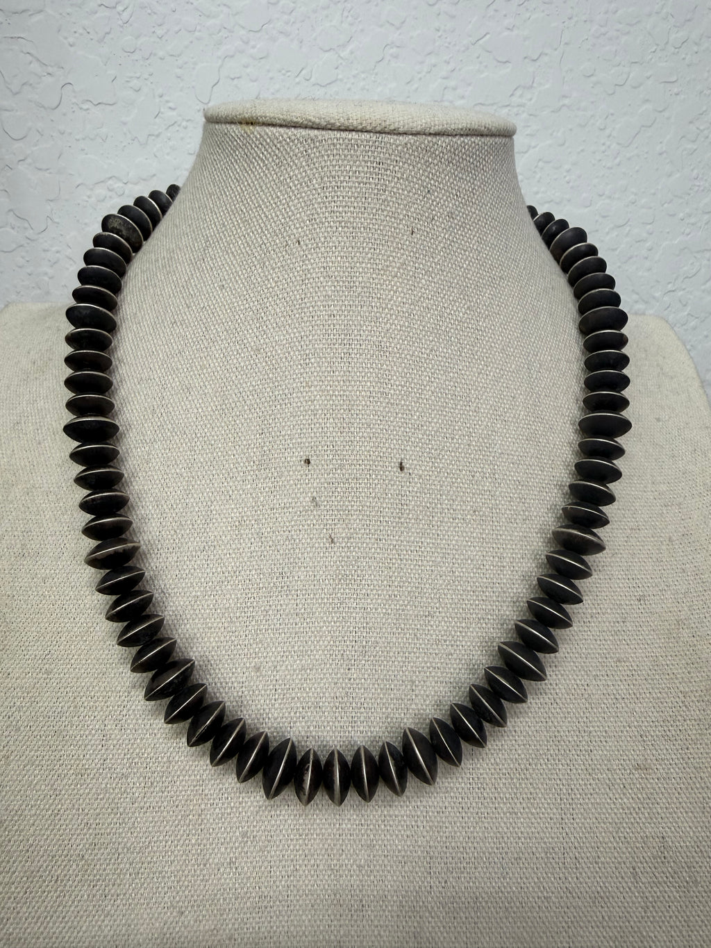 20" Navajo Pearls By Vinson Belone