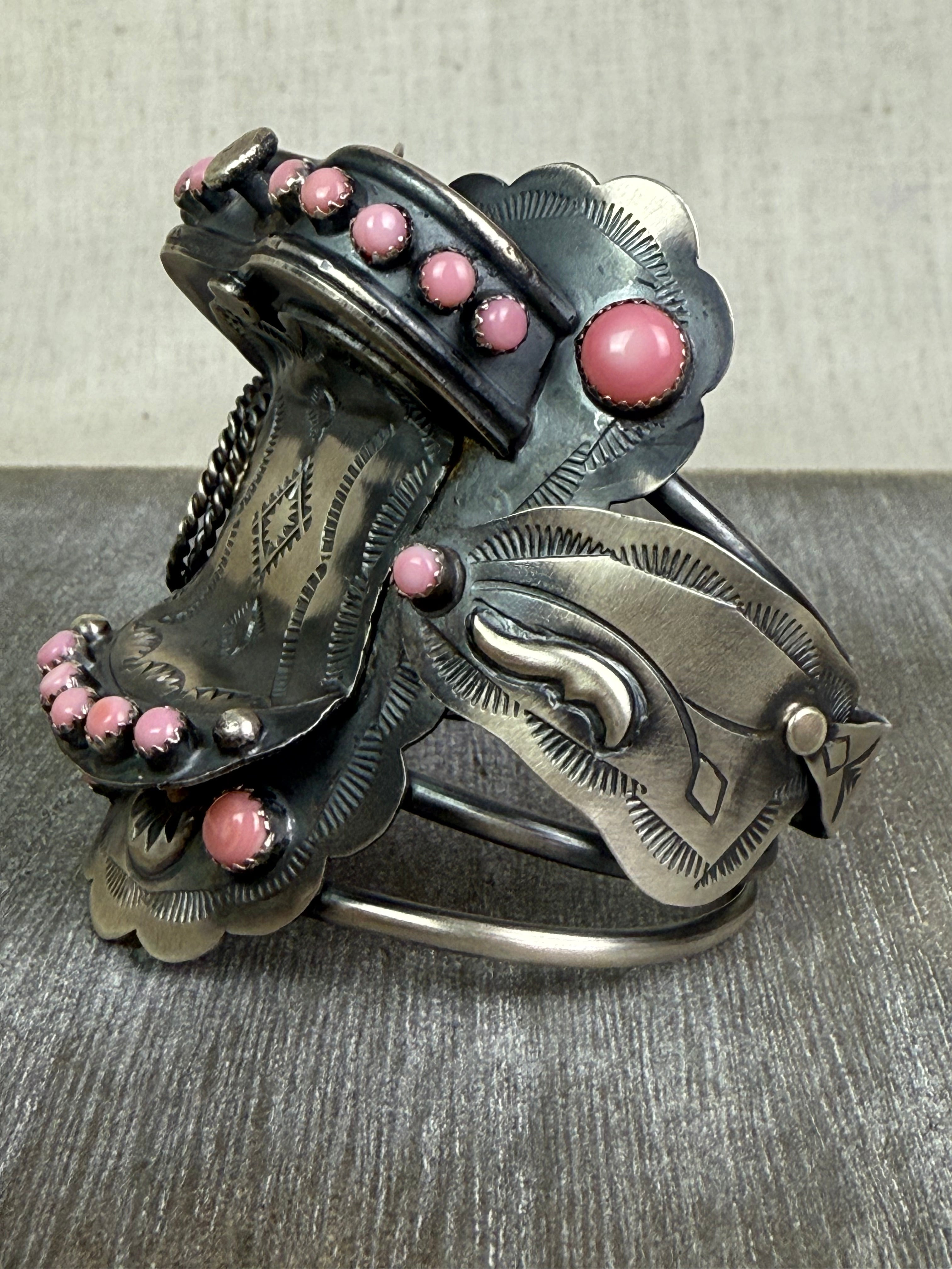 Tim Yazzie Pink Conch Saddle Cuff